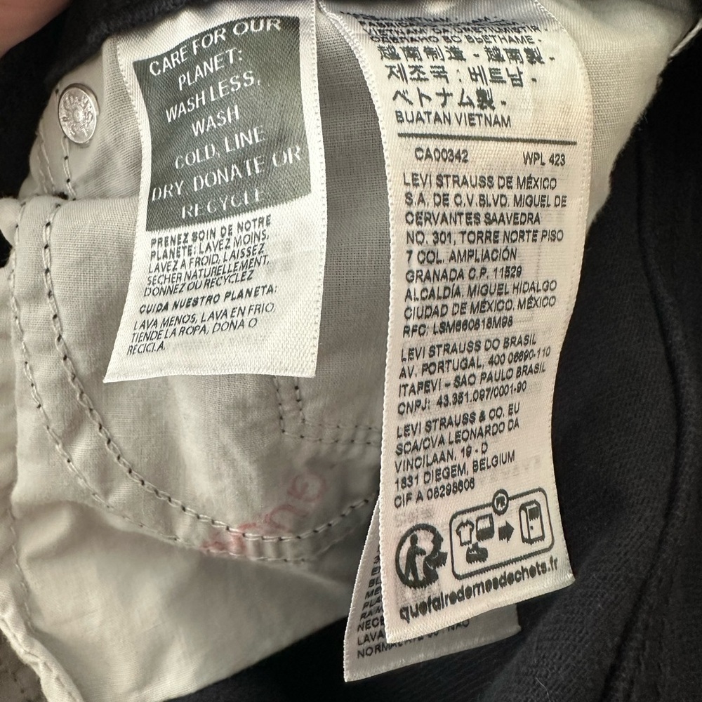 Levi's Black Skinny Jeans Stretchy Denim - Picture 6 of 8